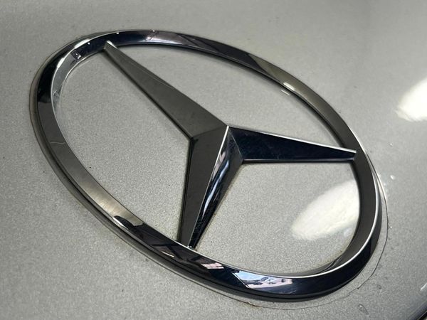 2021-Mercedes-Benz-GLE-400d-4Matic image:11