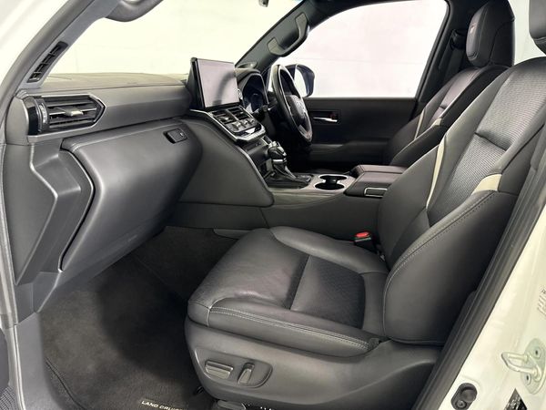 2023-Toyota-Land-Cruiser-300-V6-33-D-GR-S image:8