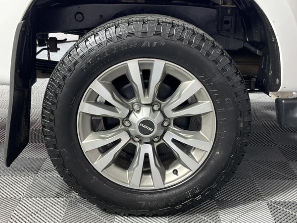 2019-Isuzu-D-Max-300-LX-Auto-Double-Cab image:7