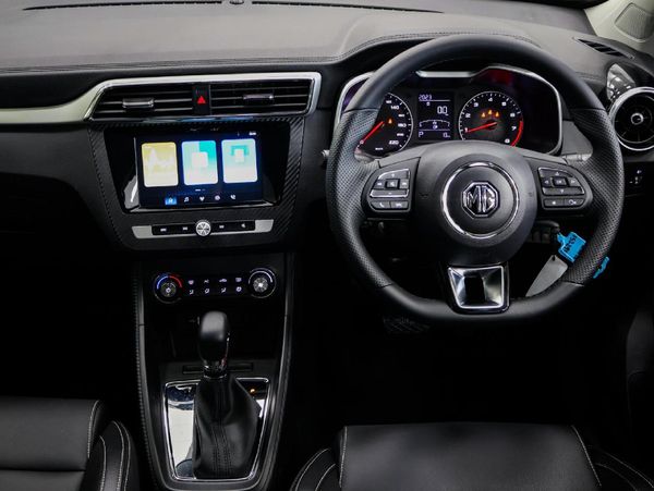 2026-MG-ZS-15-Delux-Auto image:13