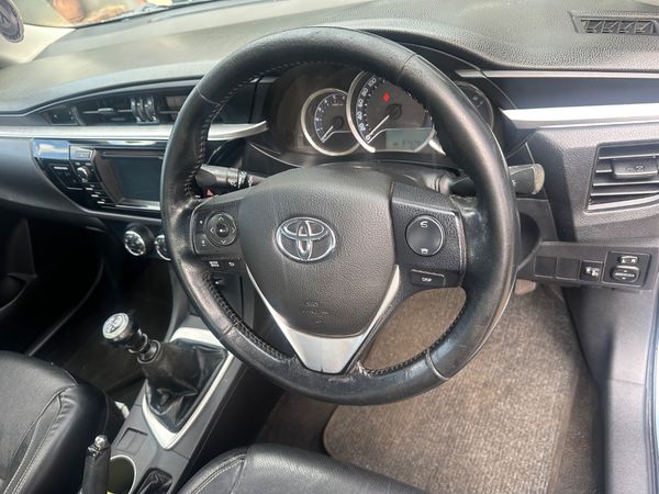 2017-Toyota-Corolla-14-D-Prestige image:9