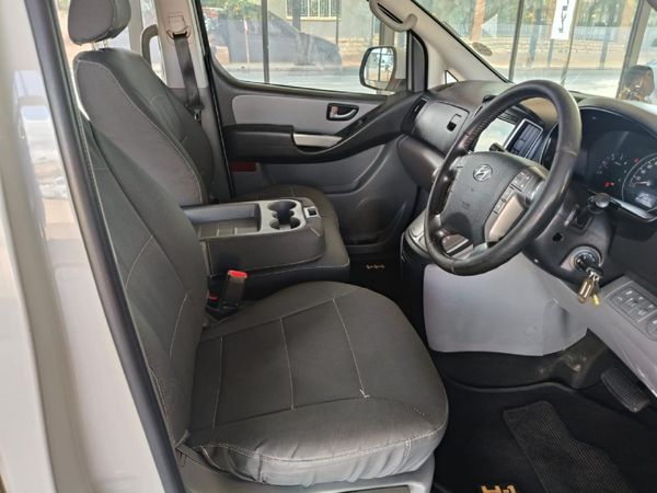 2021-Hyundai-H-1-25-CRDi-Elite-Auto image:5