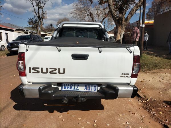 2015-Isuzu-KB-300-D-Teq-LX-Extended-Cab image:3