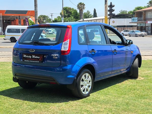 2014-Ford-Figo-14-TDCi-Ambiente image:10