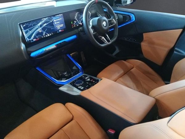 2025-BMW-X3-xDrive-M50-M-Sport-Pro image:13