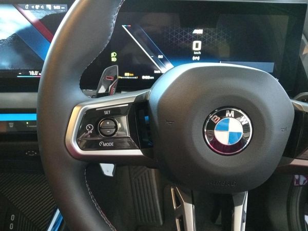2025-BMW-X3-xDrive-M50-M-Sport-Pro image:14