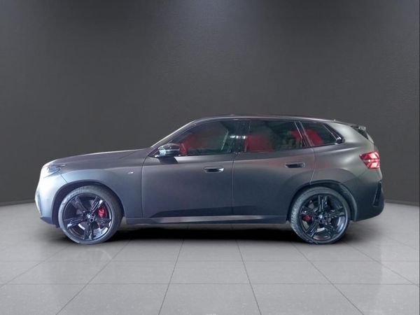2025-BMW-X3-xDrive-M50-M-Sport-Pro image:3