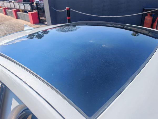 2016-Jaguar-XE-20D-Portfolio-Auto image:2