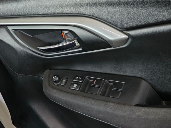 2024-Toyota-Urban-Cruiser-15-XS image:16