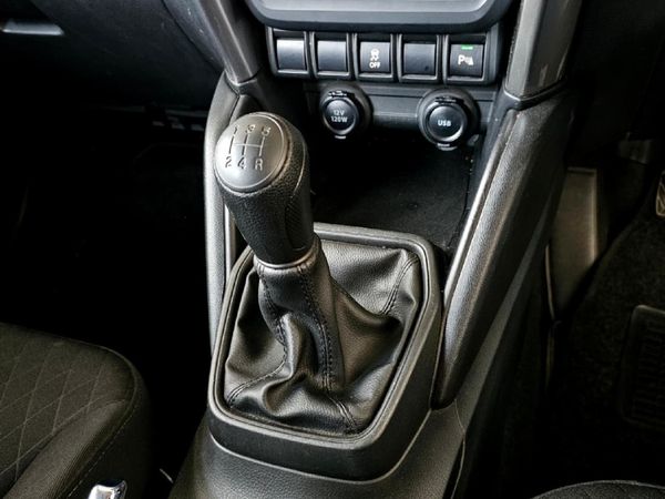 2024-Toyota-Urban-Cruiser-15-XS image:19