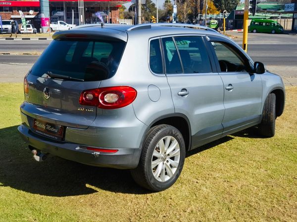 2008-Volkswagen-Tiguan-20-TSI-Sport-Style-4Motion-Auto image:5