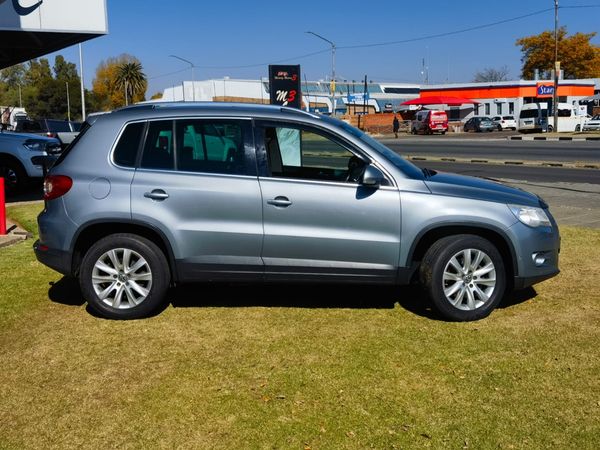 2008-Volkswagen-Tiguan-20-TSI-Sport-Style-4Motion-Auto image:6
