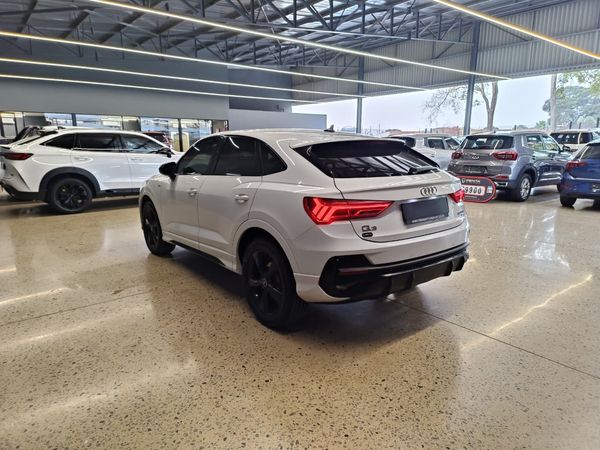 2021-Audi-Q3-20-TFSI-quattro-Auto-S-Line-40-TFSI image:3