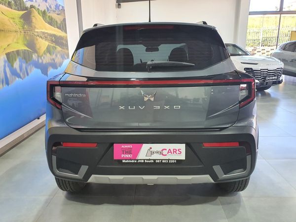 2025-Mahindra-XUV-3XO-12T-AX5 image:3