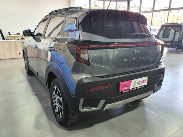 2025-Mahindra-XUV-3XO-12T-AX5 image:5