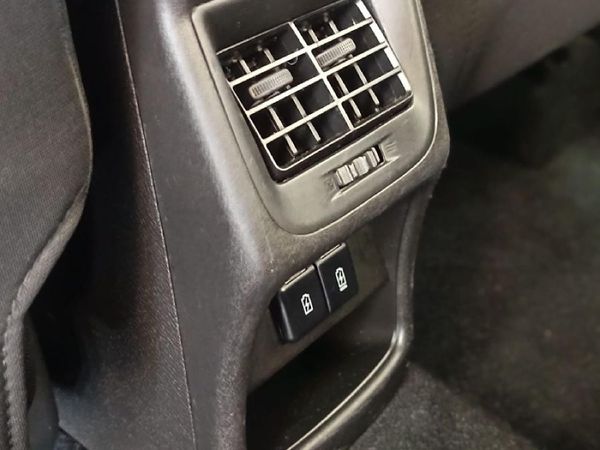 2024-Toyota-Starlet-15-XS-Auto image:27