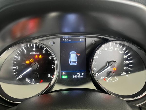 2022-Nissan-X-Trail-25-Acenta-4x4-Auto image:8