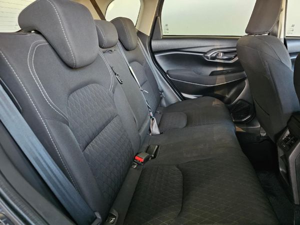 2023-Toyota-Urban-Cruiser-15-XR-Auto image:10