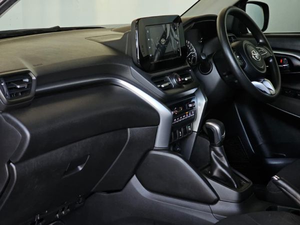 2023-Toyota-Urban-Cruiser-15-XR-Auto image:11