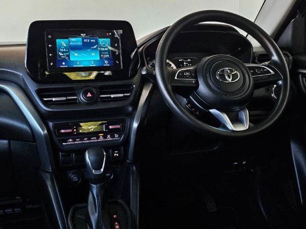 2023-Toyota-Urban-Cruiser-15-XR-Auto image:15