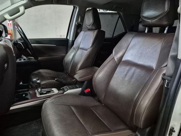 2021-Toyota-Fortuner-28-GD-6-Epic-Auto image:9