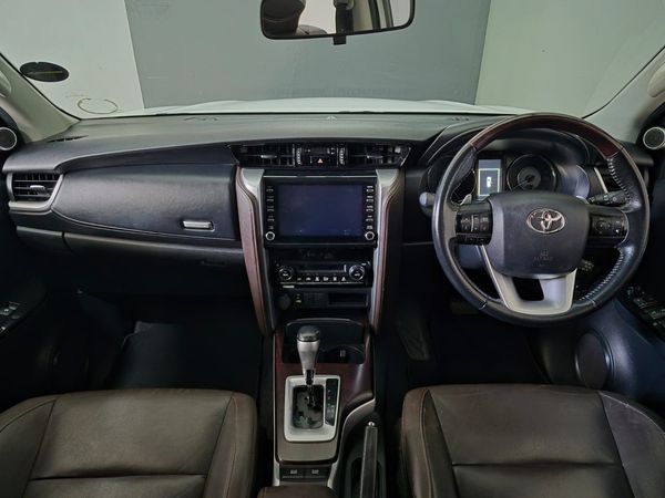 2021-Toyota-Fortuner-28-GD-6-Epic-Auto image:12