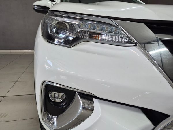 2021-Toyota-Fortuner-28-GD-6-Epic-Auto image:5