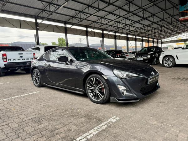 2015-Toyota-86-20-High-Auto image:1