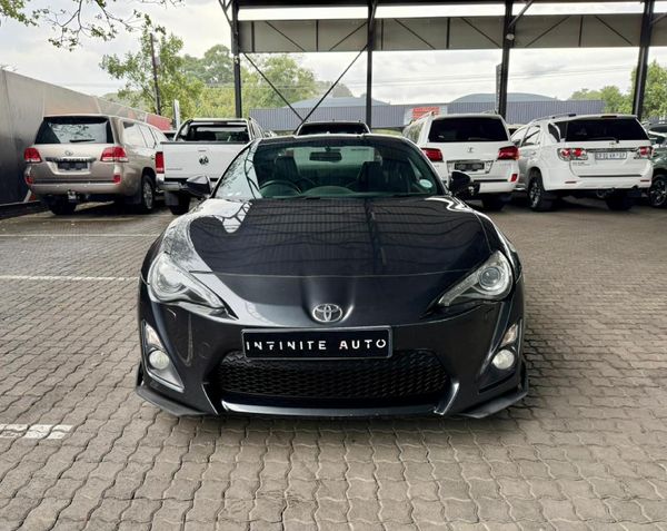 2015-Toyota-86-20-High-Auto image:2