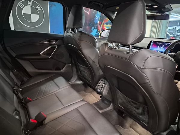 2023-BMW-X1-sDrive18d-M-Sport image:6