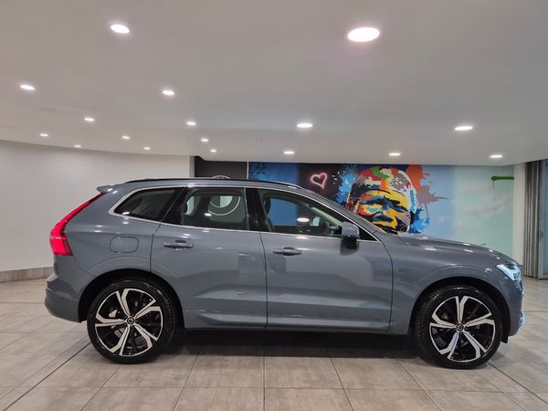 2023-Volvo-XC60-B5-Momentum-Geartronic-AWD image:2