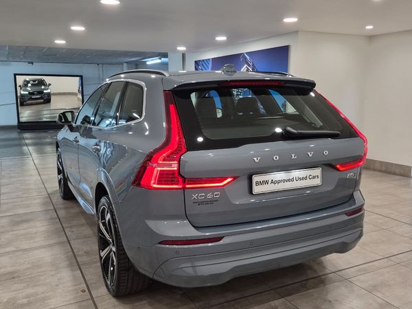 2023-Volvo-XC60-B5-Momentum-Geartronic-AWD image:7