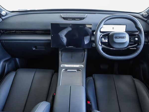 2026-Omoda-C7-16T-Luxury image:12