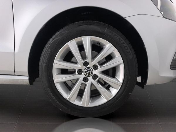 2024-Volkswagen-Polo-Vivo-14-Comfortline-5-dr image:13