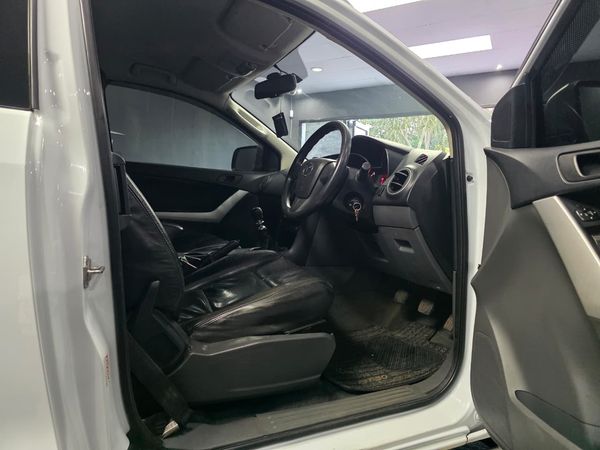 2015-Mazda-BT-50-22-TDi-SLX-FCab image:3