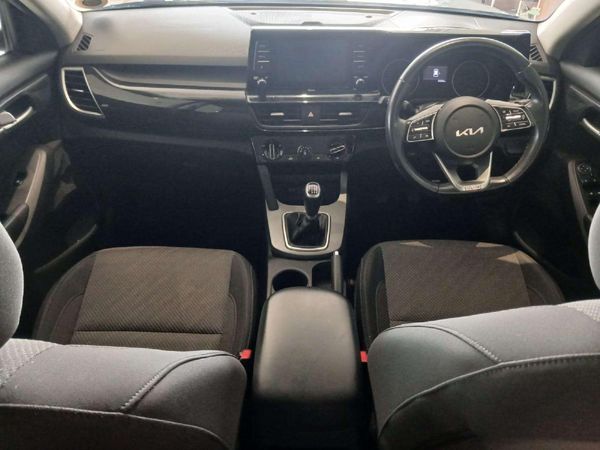 2022-Kia-Seltos-16-EX image:6