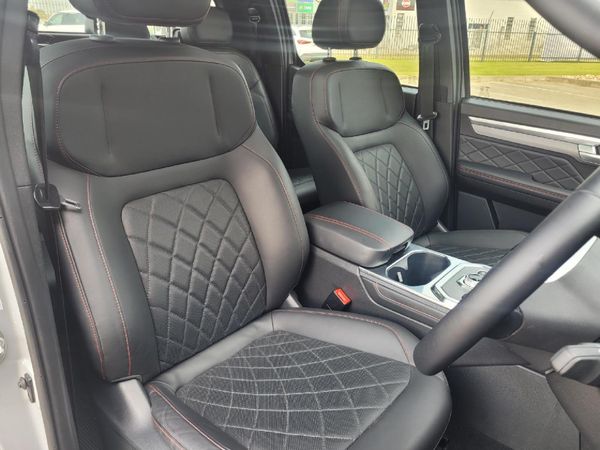 2024-JAC-T9-20-CTI-Super-Lux-4x4-Auto-Double-Cab image:19