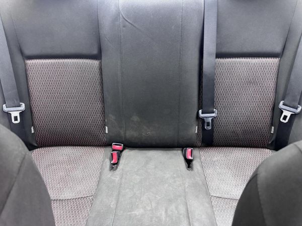 2019-Toyota-Corolla-Quest-16-Auto image:13