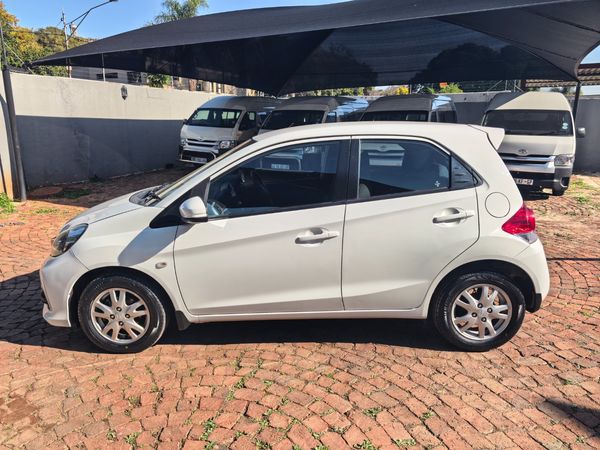 2018-Honda-Brio-12-Comfort-auto image:3