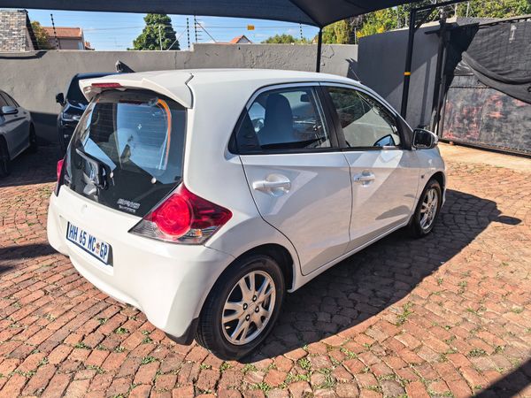 2018-Honda-Brio-12-Comfort-auto image:6