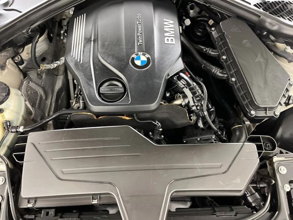 2016-BMW-4-Series-420d-Coupe-M-Sport-Auto image:8