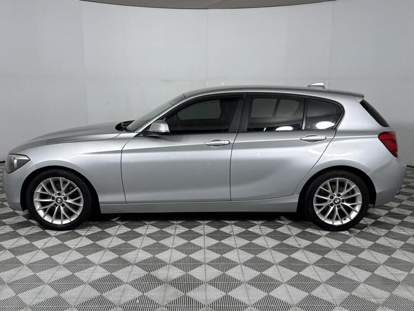 2012-BMW-1-Series-118i-5-dr-Auto image:19