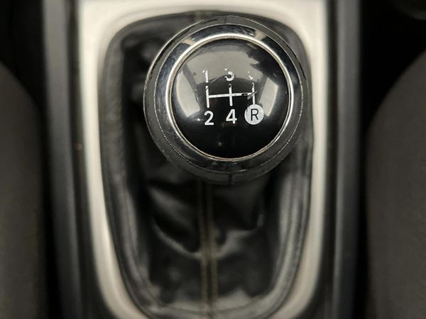 2020-Toyota-Rush-15 image:10