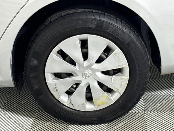 2017-Toyota-Corolla-Quest-16-Auto image:5