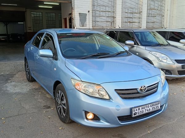 2012-Toyota-Corolla-16-Professional image:1