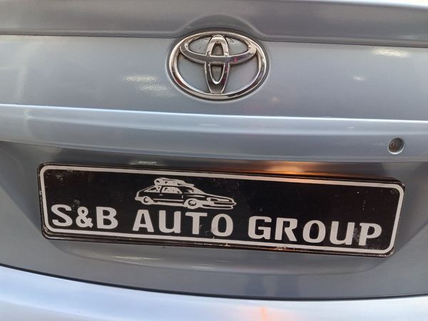 2012-Toyota-Corolla-16-Professional image:25