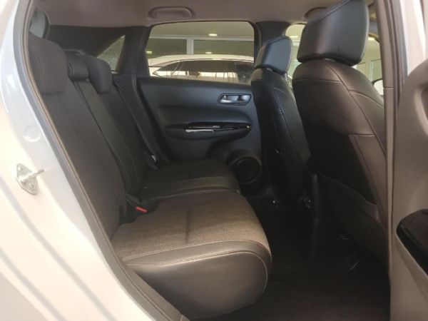 2021-Honda-Fit-15-Elegance-CVT image:6