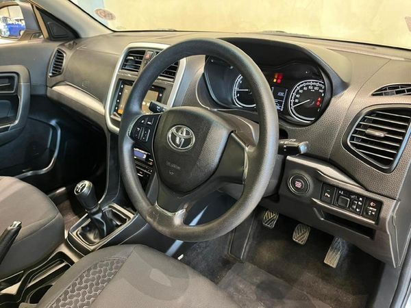 2022-Toyota-Urban-Cruiser-15-Xs image:6