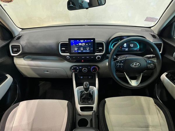 2023-Hyundai-Venue-10-TGDI-Motion image:5