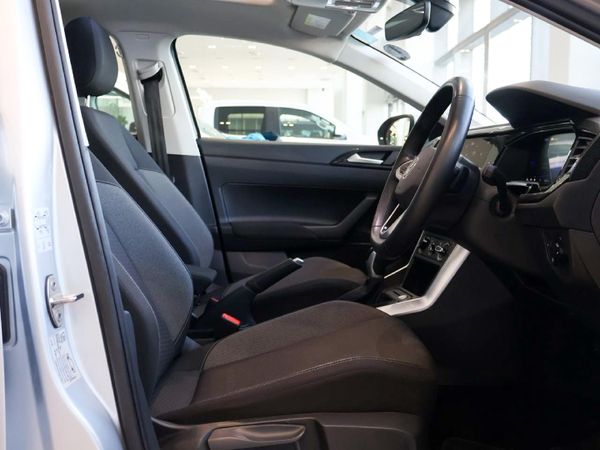 2025-Volkswagen-Taigo-10-TSI-Life-Auto image:13